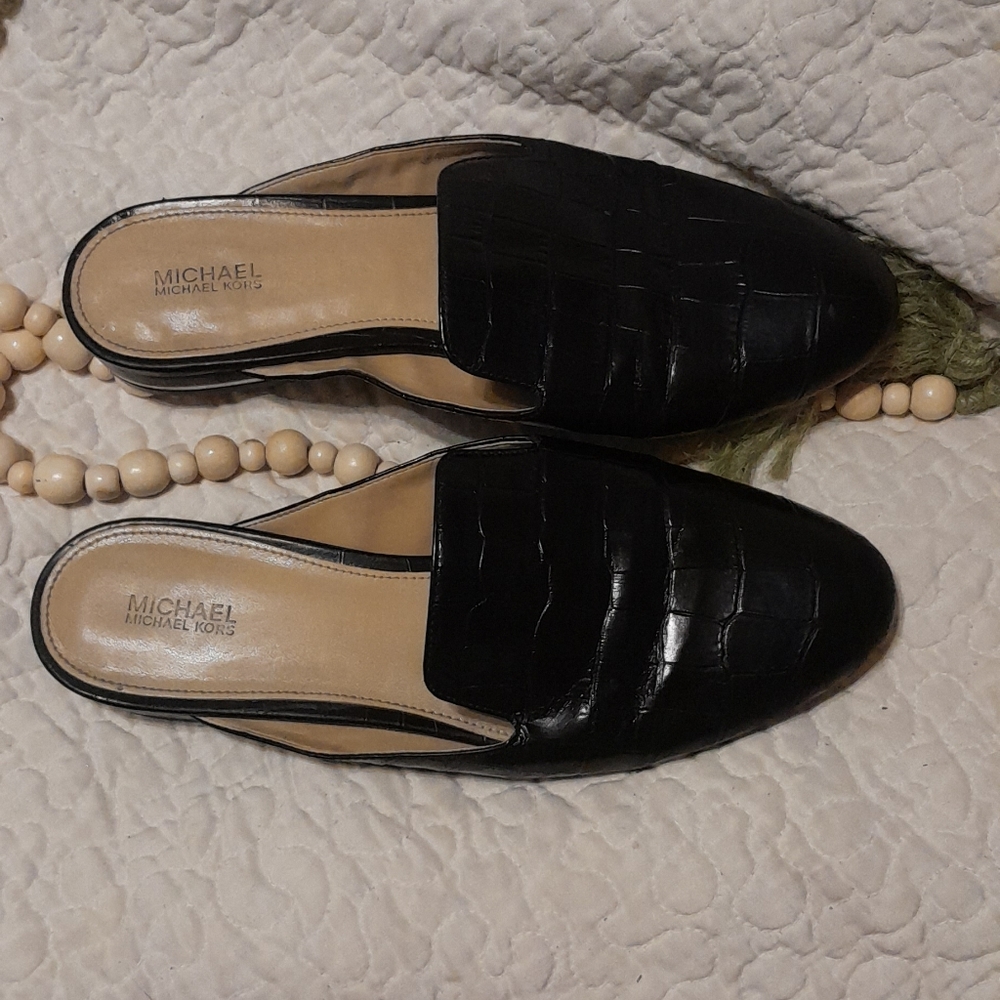 🧚‍♀️ Michael Kors Slide on Loafers Black 8.5